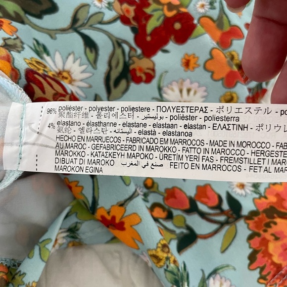 Zara Floral Boxy Button Down Shirt - Picture 8 of 9